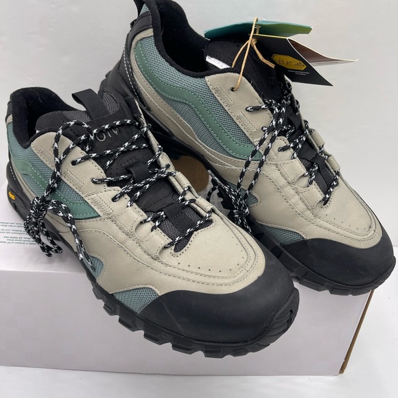 Vibram Men's Athletic Speed Vibram
Otw Suede London Fog
VN000CSCZUJ Sneakers - Picture 4 of 16